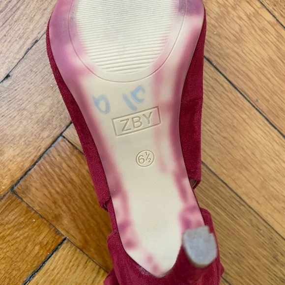 ZBY Burgundy Ankle Bow Heels - Faux Suede - Size 6.5 - Picture 5 of 6